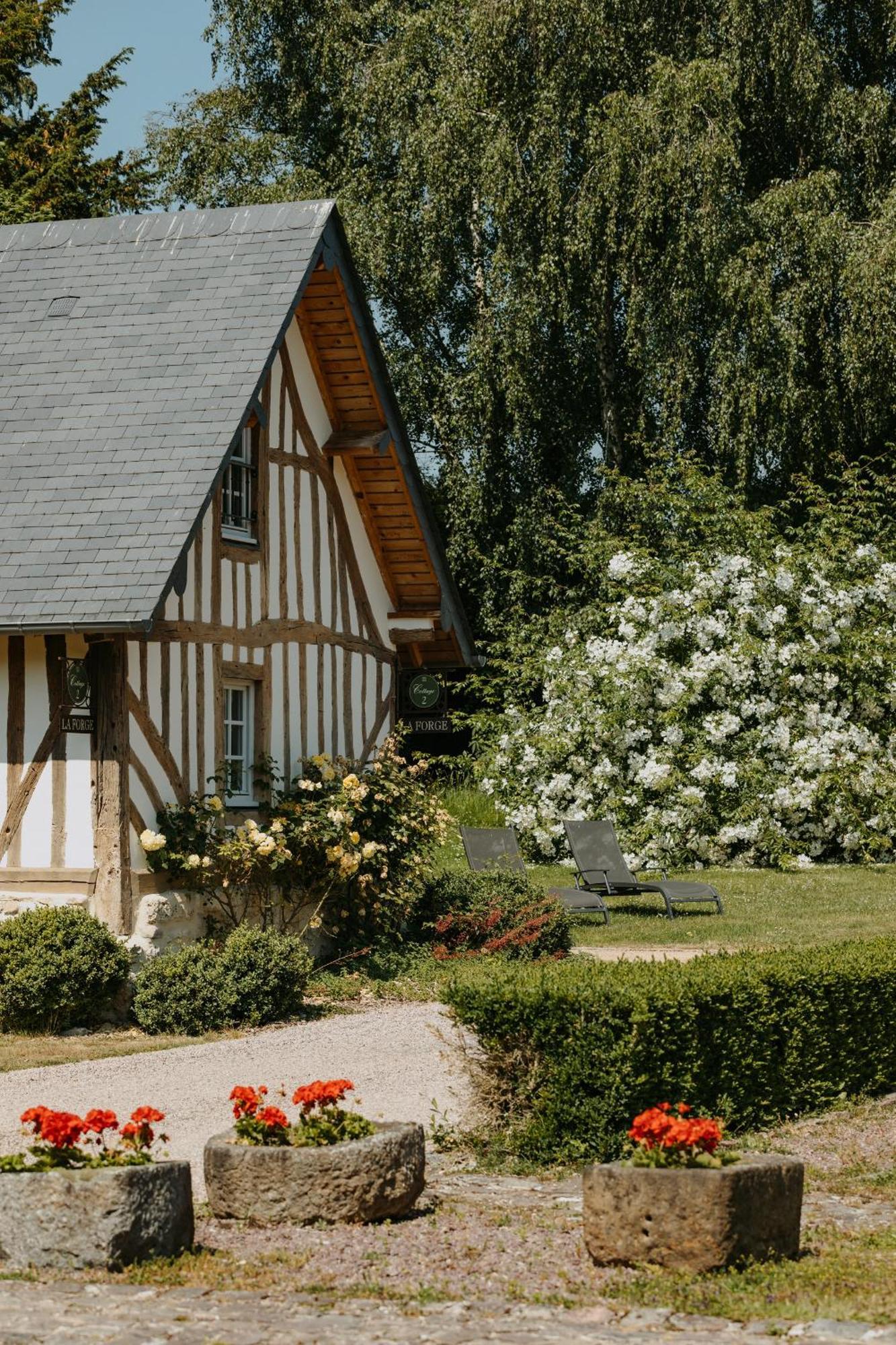 Les Manoirs Des Portes De Deauville - Small Luxury Hotel Of The World Canapville  Ngoại thất bức ảnh